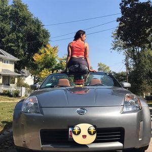 Meet your Posher, Carla